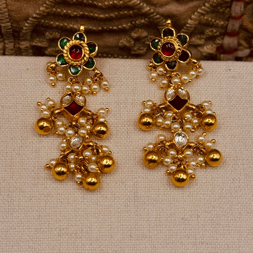 Dhruvi Earrings
