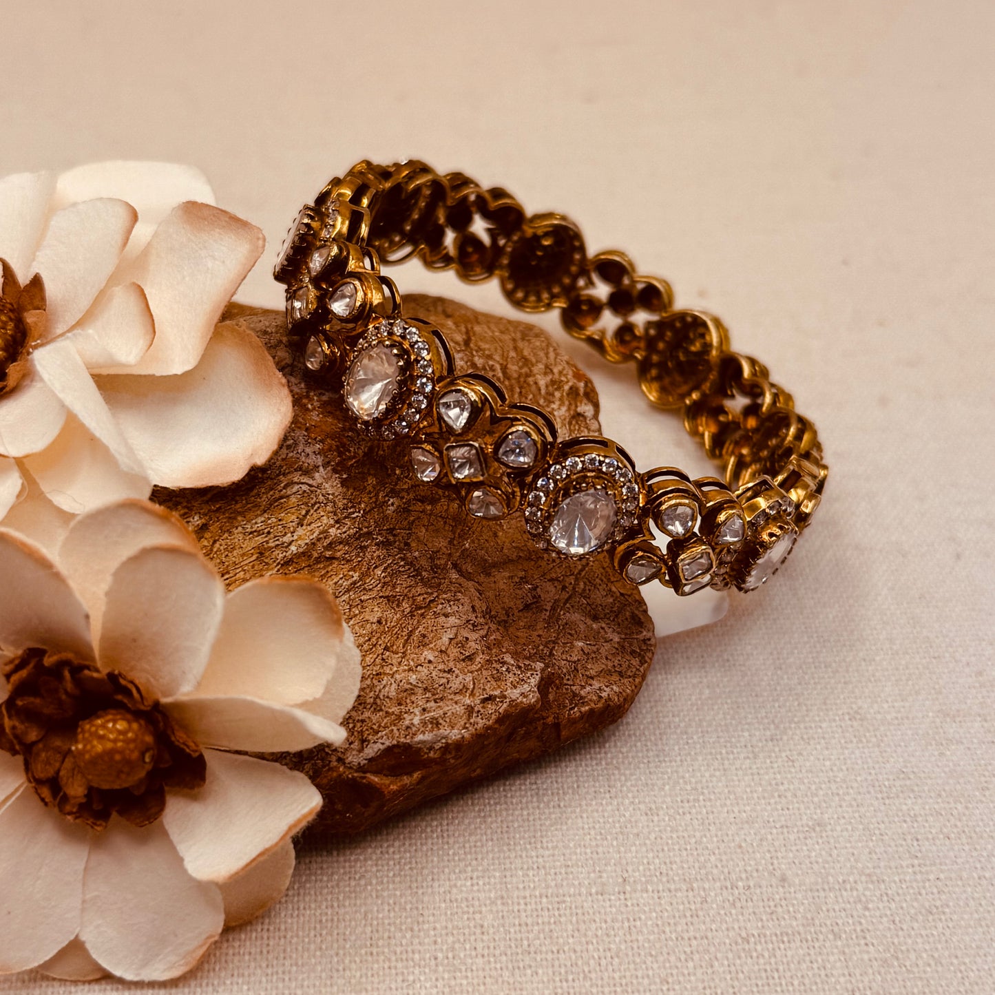 Vaisha Bangles - Single