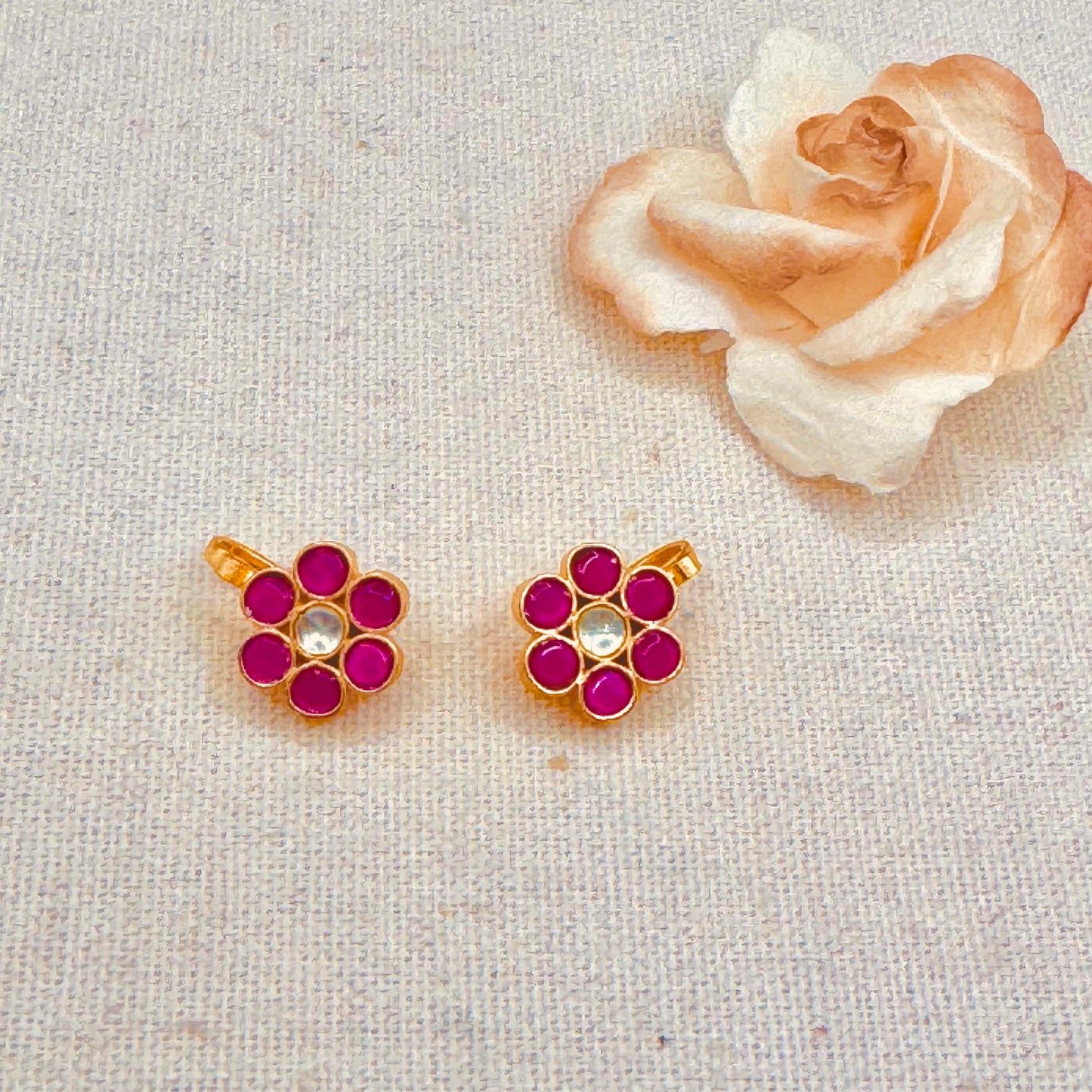 Flower Ear Cuffs Small - Red & White