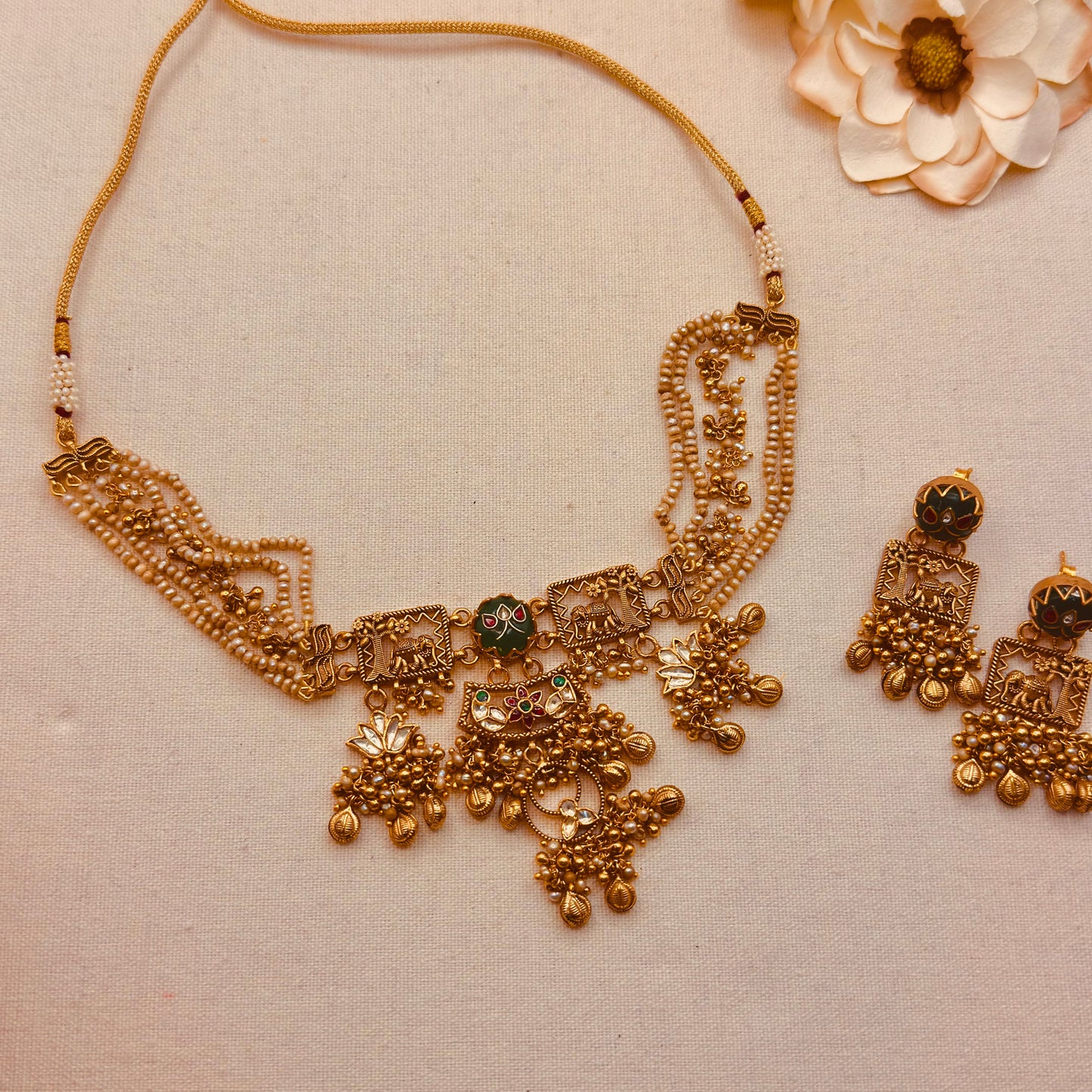 Antique kundan set with Elephant motif