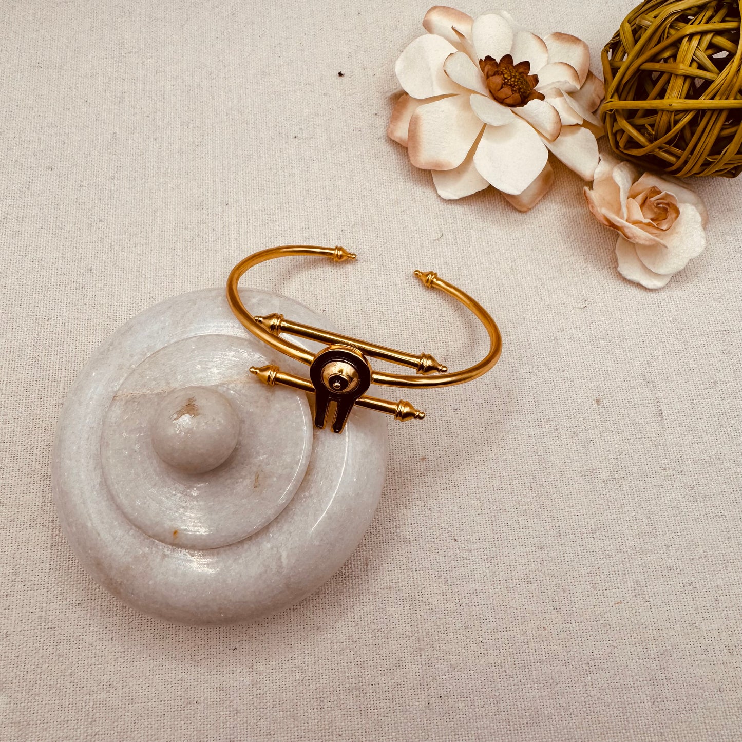 Gold Plated Shivling Taveez Cuff