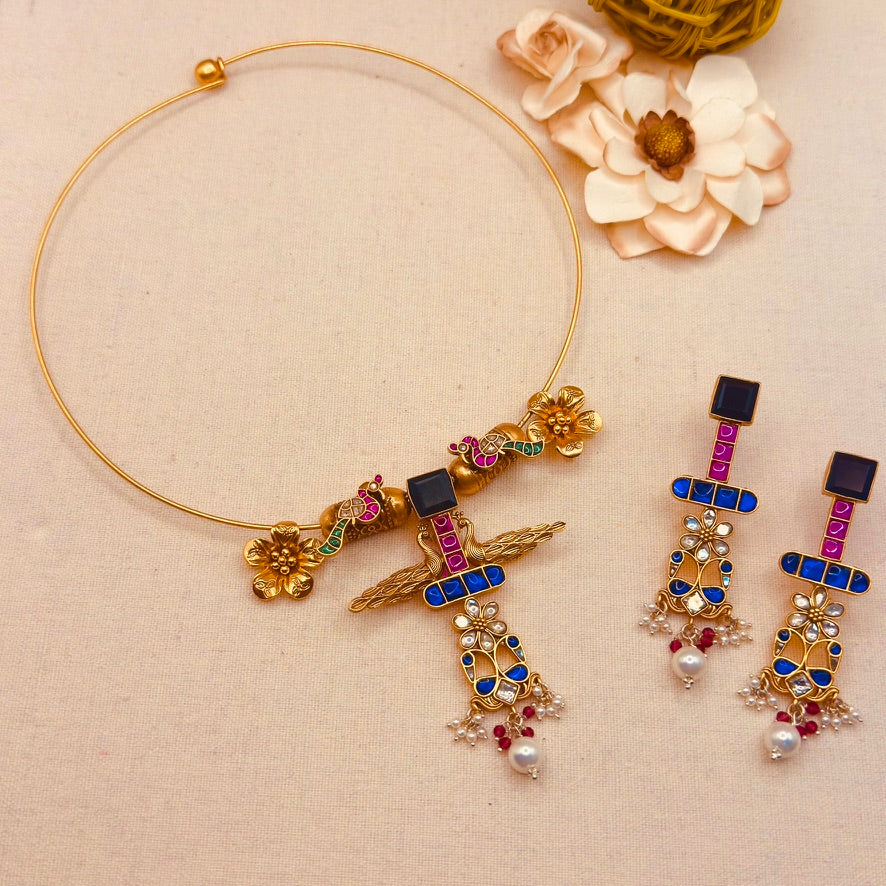 Multi Kundan Hasli set