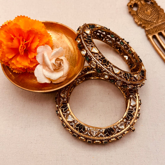 Tara Bangles