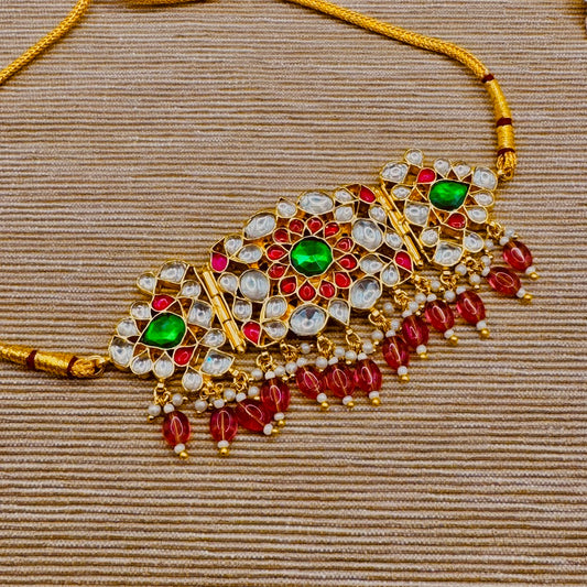 Multi kundan Bajubandh