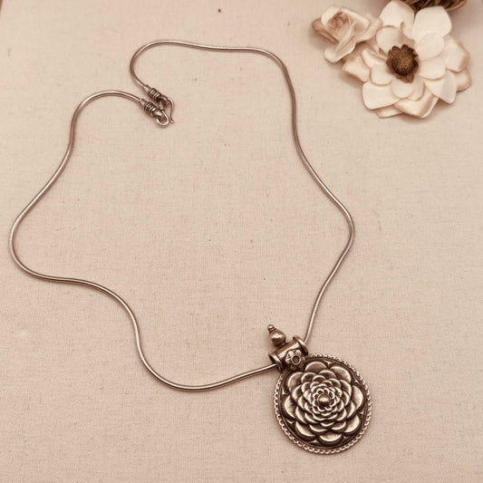 Oxidized flower pendant necklace