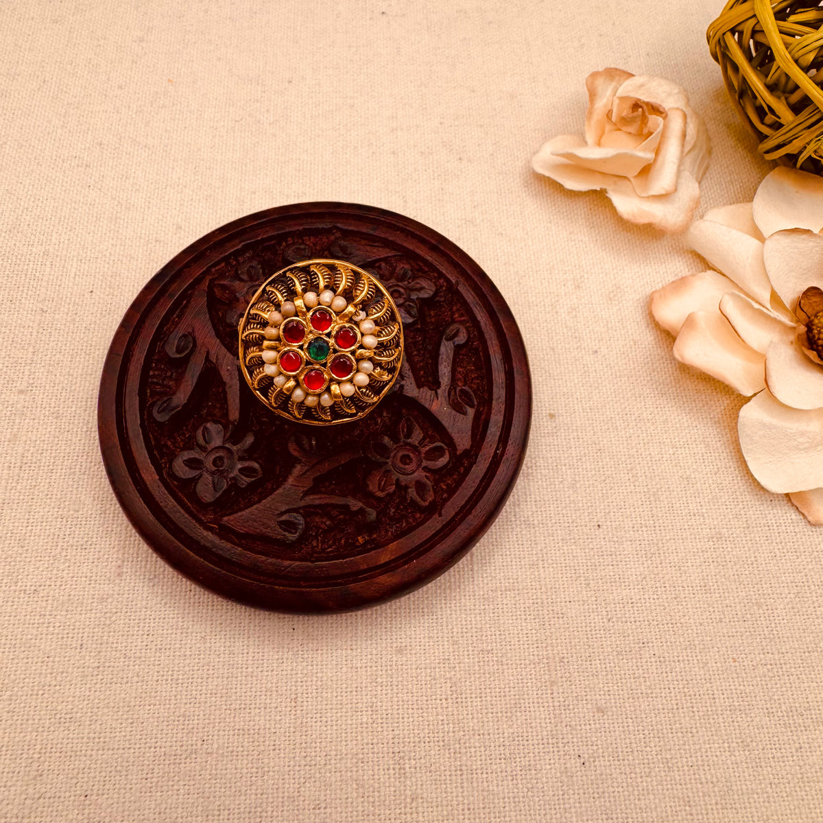 Multi kundan leaf ring